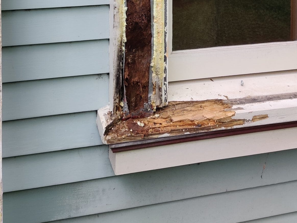 Breathe New Life into Your Windows: A Guide to Replacing Window Trim with Composite Mouldings