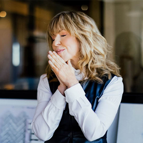 Award-winning interior designer Jane Lockhart collaborating on a luxury residential project featuring custom architectural mouldings by Mouldex Composites.